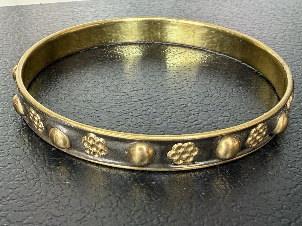 VTG Brass Hammered Bead And Flower Bangle Bracelet Boho Indie Stackable
